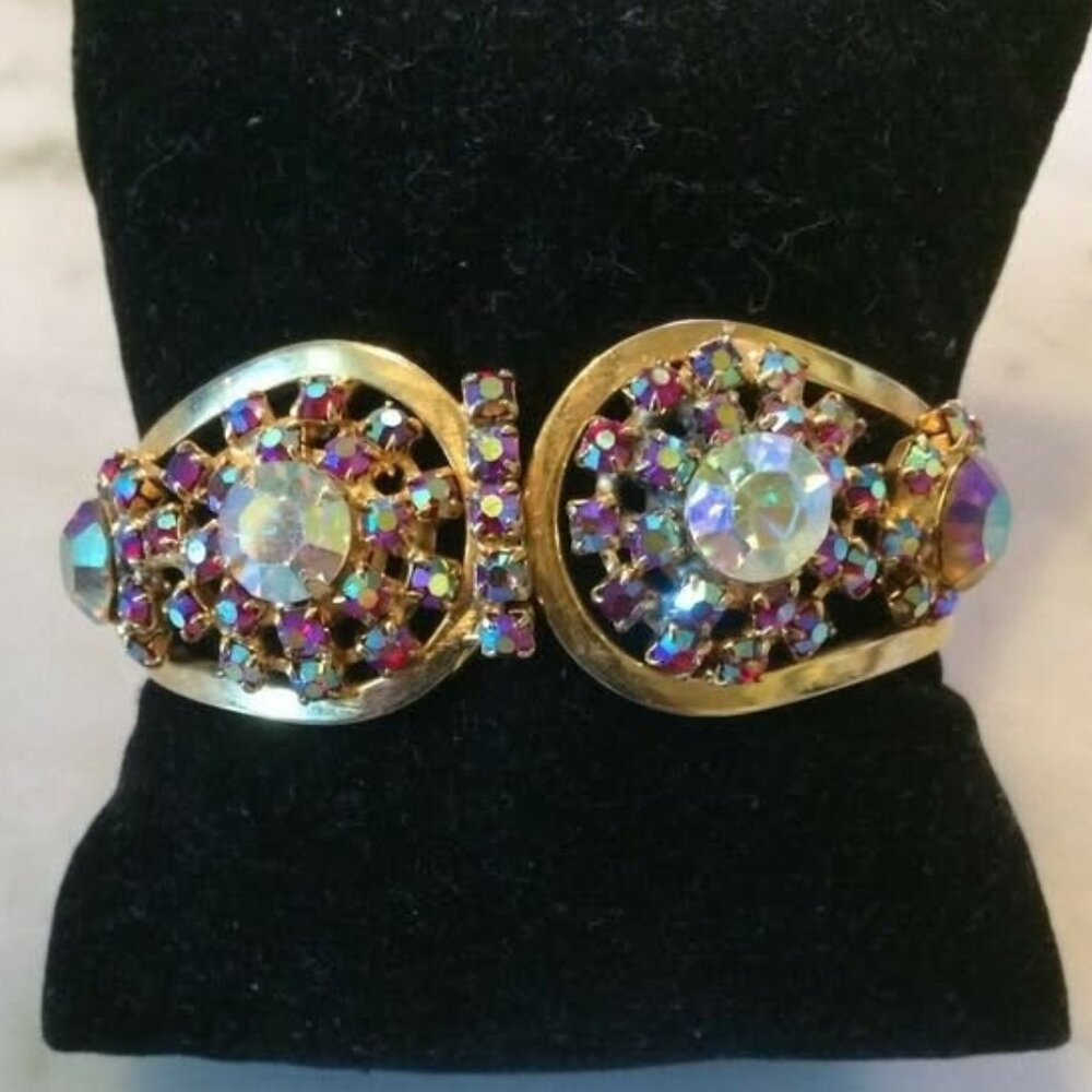 Vtg '60 JULIANA ?  siam red borealis rhinestone crystal clamper bracelet